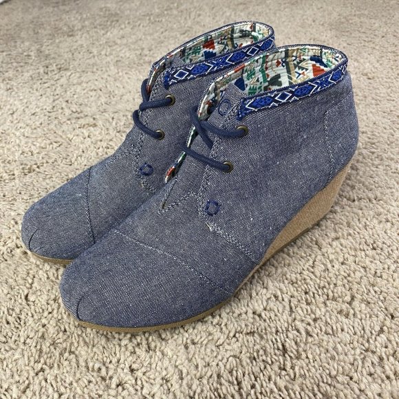 Skechers Shoes - Bobs by Skechers Memory Foam Denim‎ Lace Up Bootie Wedges Womens 8